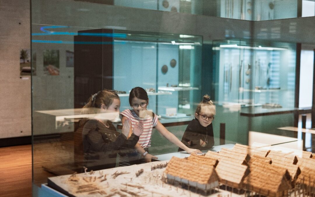 Le Laténium de Neuchâtel, un musée et parc d’archéologie qui aime son public