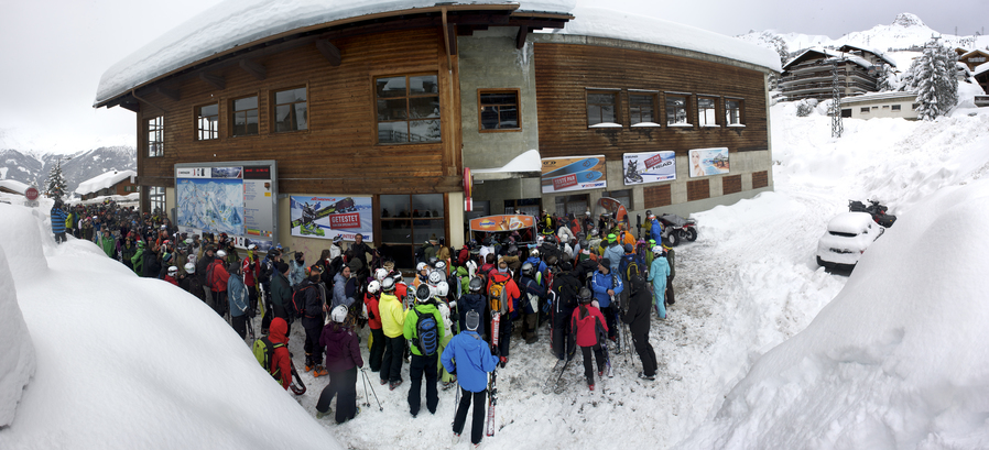 Les files d’attente…une plaie pour le touriste?